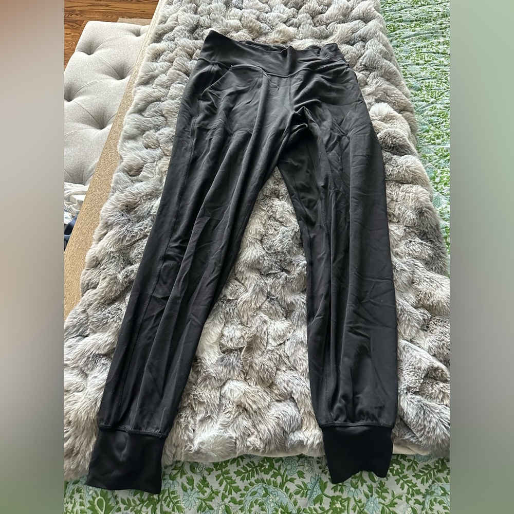 Lululemon align full length black jogger. Size 8